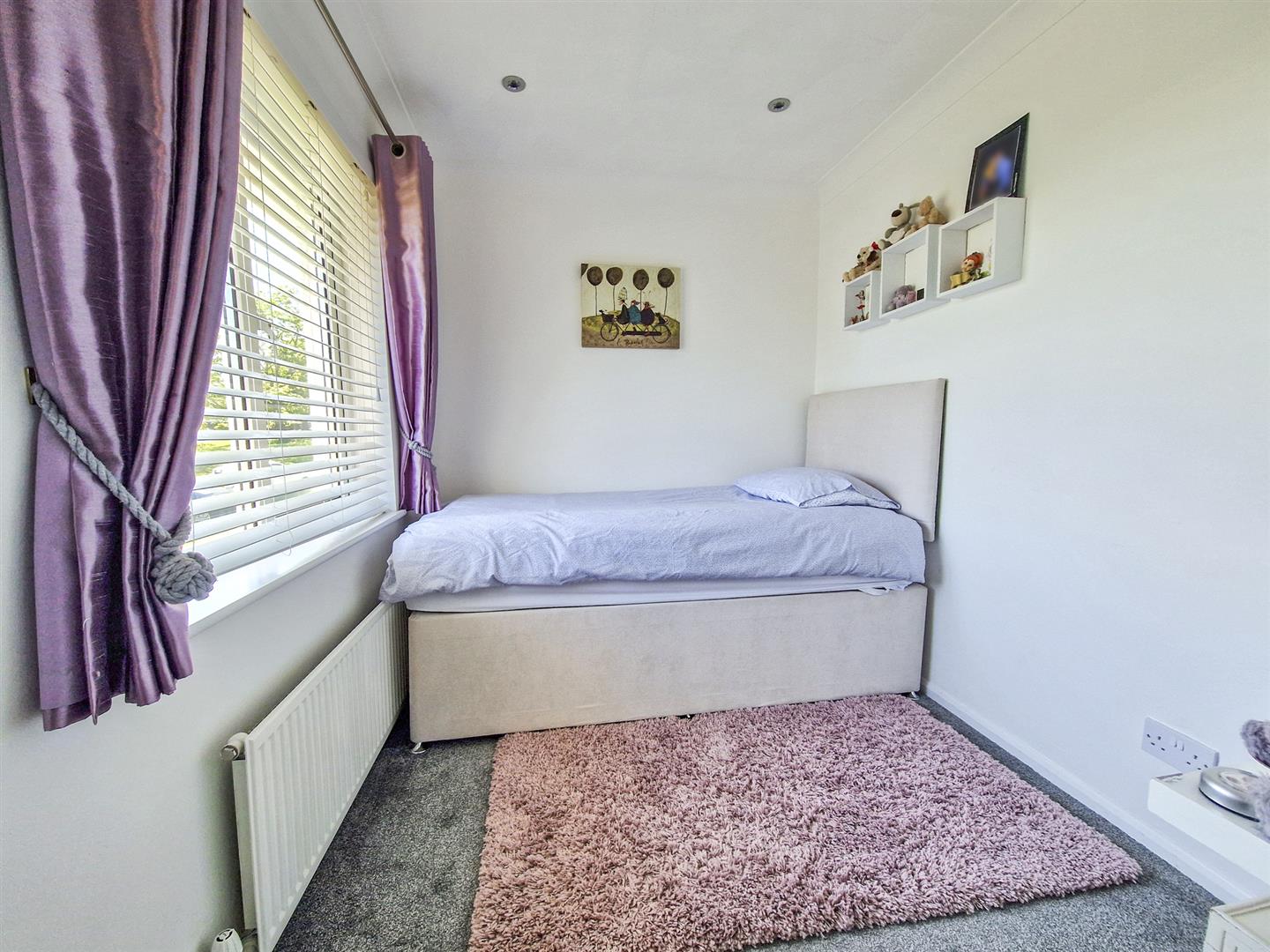 Robin Hill, Brickhill